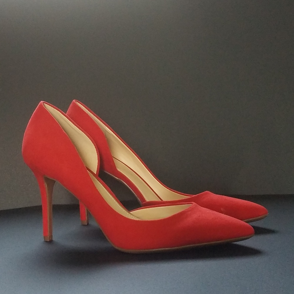 Jessica Simpson heels